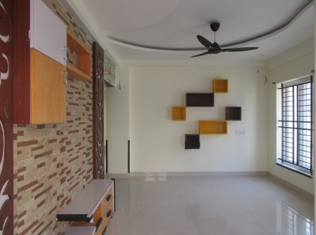 0) Li Id : 138 - Hall.JPG